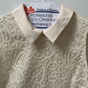 White lace collard Banana Republic blouse